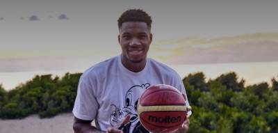 Γιάννης Αντετοκούνμπο: "Η οικογένειά μου είναι ευτυχισμένη εδώ, στην Costa Navarino"