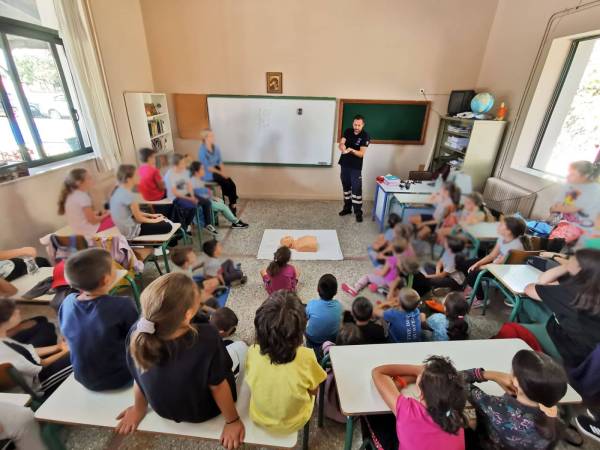 Ενημέρωση πρώτων βοηθειών στο Δημοτικό Σχολείο Δωρίου
