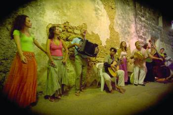 Οι "Encardia" στη Μεγάλη Μαντίνεια