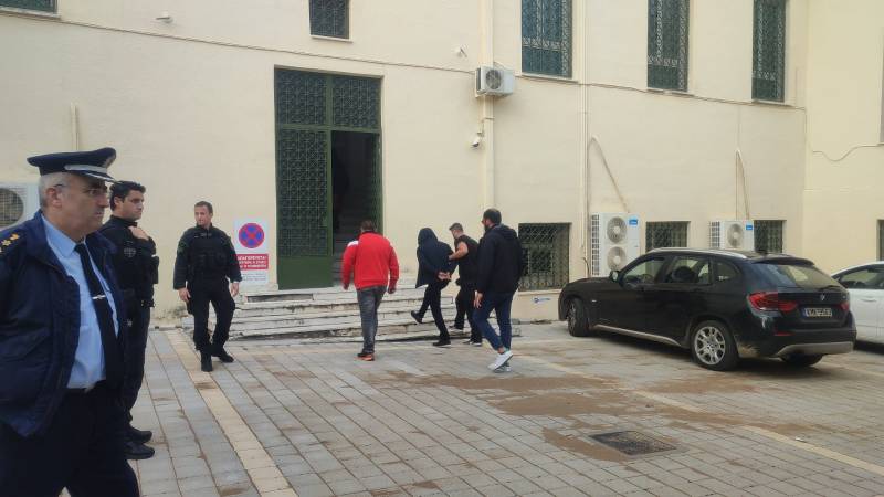 Μεσσηνία: Τρεις προφυλακίσεις για τη δολοφονία στον Καρτελά Κυπαρισσίας (βίντεο)