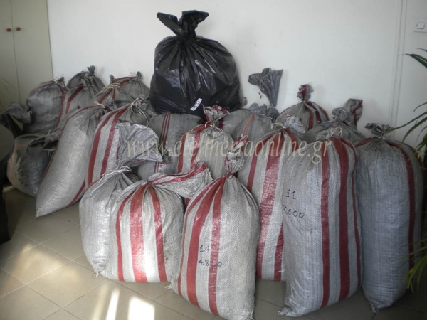 Πιάστηκαν 4 άτομα με 180 κιλά χασίς