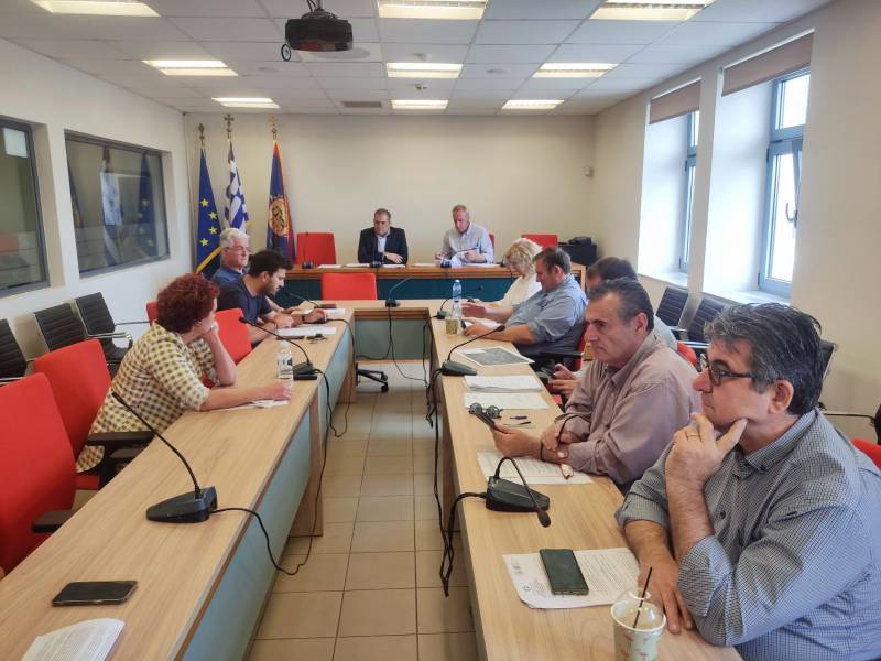 Καλαμάτα: Αντιδράσεις για εκδήλωση στο 14ο Δημοτικό - Συμφωνεί το Σχολείο, διαφωνεί ο Σύλλογος Γονέων