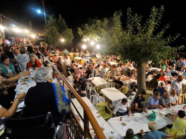 Μεγάλη επιτυχία το πανηγύρι στα Τσέρια