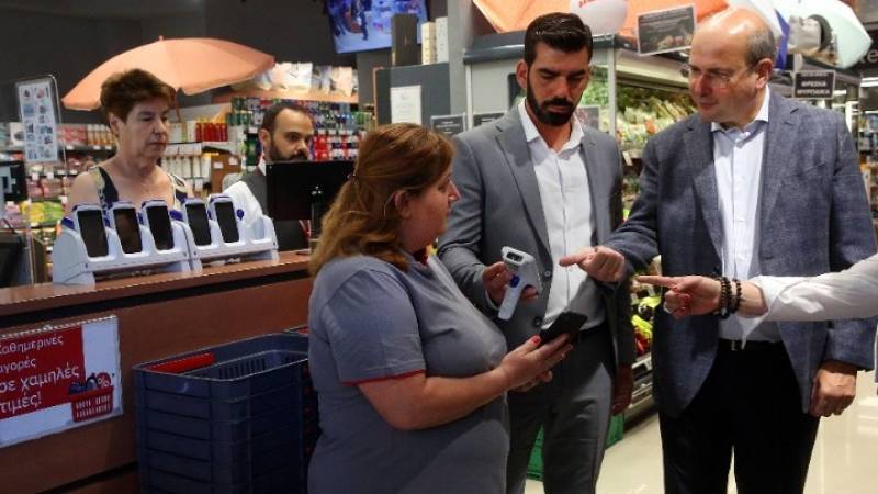 Χατζηδάκης: "Επανάσταση στην αγορά εργασίας με την Ψηφιακή Κάρτα Εργασίας"