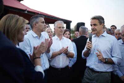 LIVE: "Η Πελοπόννησος Μπροστά": Κεντρική πολιτική ομιλία Πτωχού στην Κόρινθο παρουσία του Κυρ. Μητσοτάκη