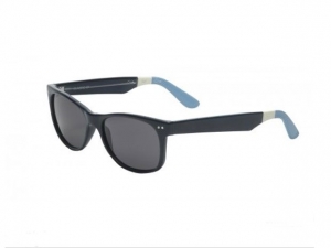 ΟΙ ΤΣΙΓΓΑΝΕΣ ΙΣΧΥΡΙΣΤΗΚΑΝ Εκλεβαν γυαλιά ηλίου για να πάρουν… γάλα