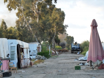 Μάθανε πως ψηφίζουμε και ...πλάκωσαν τους γύφτους