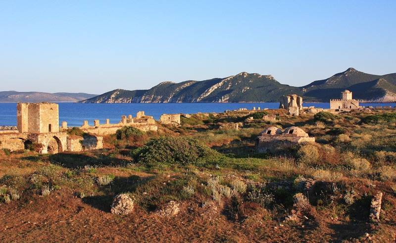 Αποκατάσταση ανατολικού τείχους του Κάστρου Μεθώνης