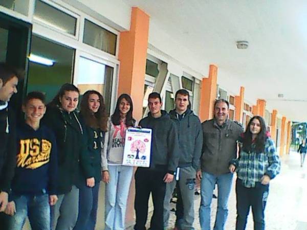 Οι Τρίτεκνοι Μεγαλόπολης ενημερώσαν μαθητές για το AIDS