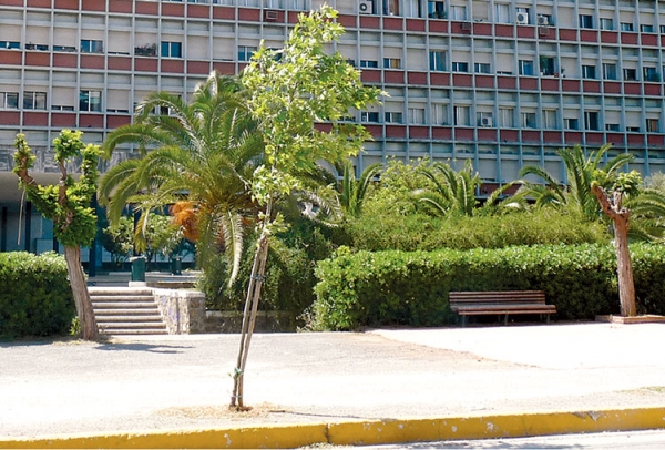 Η σύμβαση με την "Ελλάκτωρ" προβλέπει απαγόρευση δημιουργίας πάρκινγκ στο κέντρο της Καλαμάτας