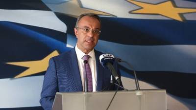 Σταικούρας: Μειώθηκαν 46 δισ. ευρώ τα κόκκινα δάνεια την τελευταία διετία