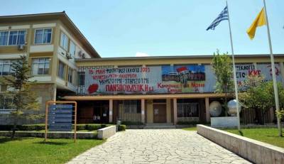 Πανεπιστήμιο Πάτρας: Φοιτητές καταγγέλλουν καθηγήτρια για χουντικές πρακτικές