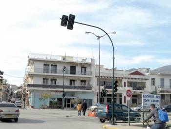 Εντός των ημερών τα νέα φανάρια