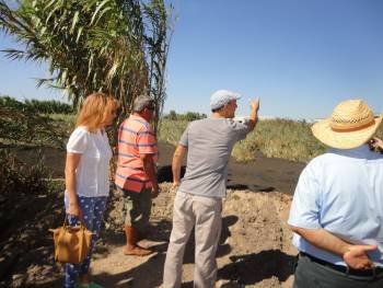 Στο πόδι Ασπρόχωμα - Μπουρνιάς για βιολογικό - λυματολάσπη