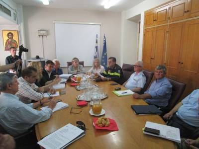 Ο θεματικός αντιπεριφερειάρχης δοξάζει τον περιφερειάρχη!