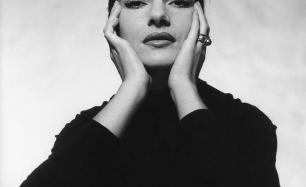 Βραδιά όπερας έξω από το πατρικό της Μαρίας Κάλλας