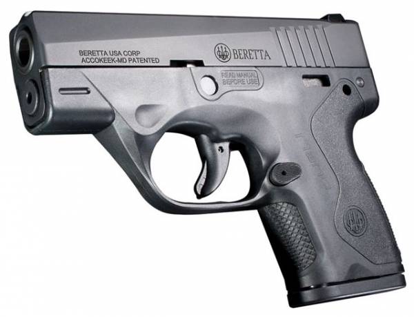 Αυτόματο πιστόλι βρέθηκε στη θάλασσα στην ανατολική παραλία Καλαμάτας