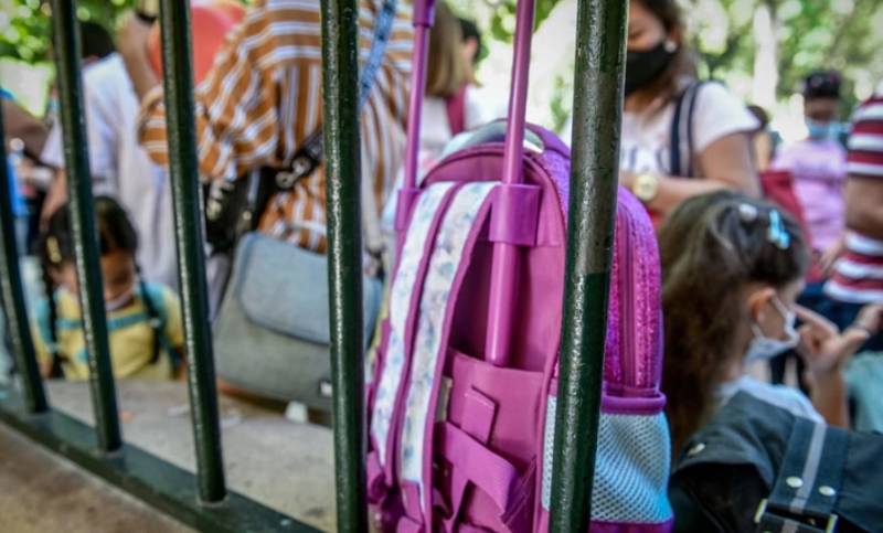 Στη Βουλή η ρύθμιση για τη διανομή των σχολικών γευμάτων