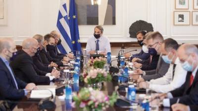 Μητσοτάκης: Οικονομία και κοινωνία δεν θα ξανακλείσουν