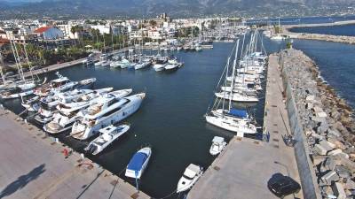 Παραμένει σε εκκρεμότητα η παράδοση της μαρίνας Καλαμάτας