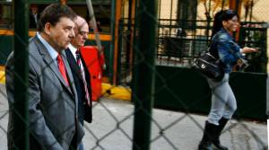 Ασκήθηκε δίωξη για κακούργημα σε βάρος του Γιώργου Καρατζαφέρη