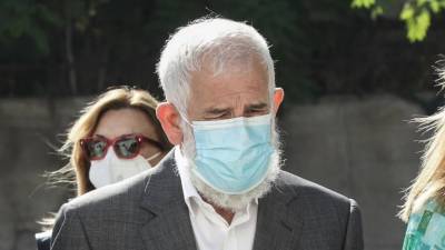 Φιλιππίδης: Κατήγγειλε σχέσεις δικηγόρου των καταγγελλουσών με τον αδελφό της Παπαχαραλάμπους