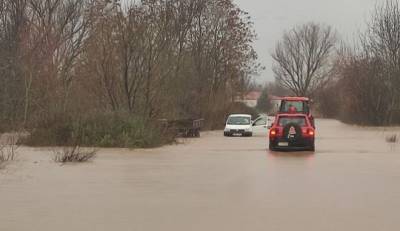 Κακοκαιρία: Στο επίκεντρο η Θράκη - Διακοπές κυκλοφορίας σε Μακεδονία-Θεσσαλία