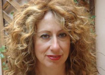 Διαφωνεί με το χειρισμό, αλλά συμφωνεί με τις διαγραφές η Μπούζα