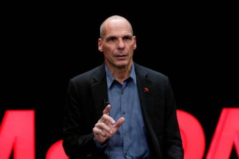 Συνελήφθη 17χρονος για την επίθεση στον Γ. Βαρουφάκη - Αναζητούνται ακόμα δύο άτομα (βίντεο)