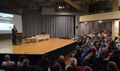 Ο ευρωβουλευτής του ΚΚΕ Λευτέρης Νικολάου – Αλαβάνος στην Καλαμάτα: “Η πράσινη μετάβαση εργαλείο ενίσχυσης των μεγάλων ομίλων”