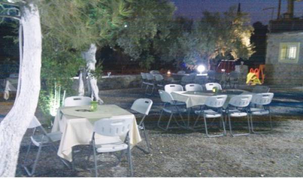 Μουσική βραδιά στον Αγριλο "Στο χωριό"