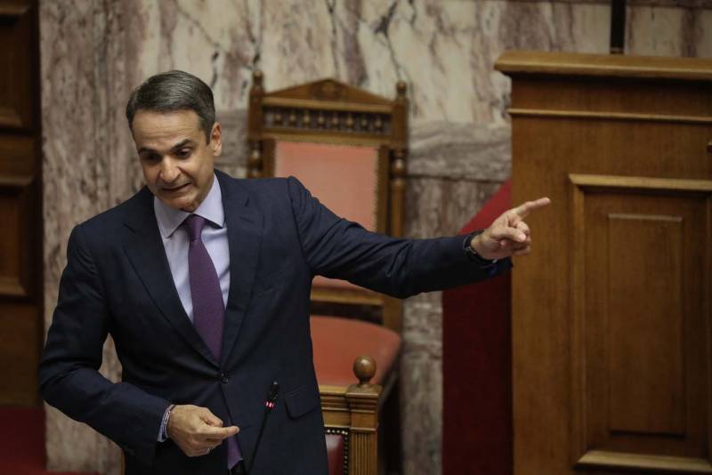 Μητσοτάκης: "Το να κατηγορείτε τη ΝΔ για λαϊκισμό και ιδιοτέλεια προσβάλλει την ετυμηγορία του ελληνικού λαού"