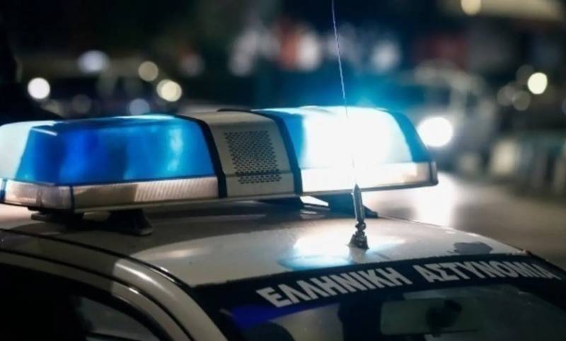 Άγιοι Ανάργυροι: Σοκ σε νηπιαγωγείο - 20χρονος θώπευσε 5χρονο κοριτσάκι μέσα από τα κάγκελα, 2 συλλήψεις (Βίντεο)