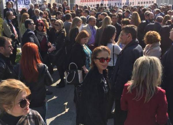 Δικηγόροι της Καλαμάτας διαδήλωσαν στην Αθήνα (βίντεο)