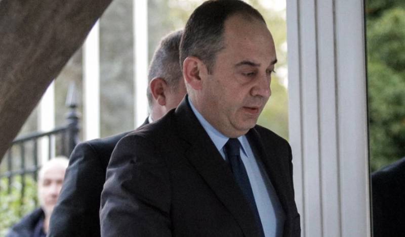 Πλακιωτάκης: Δεν έχει επιτραπεί επιβίβαση σε πάνω από 22.000 επιβάτες