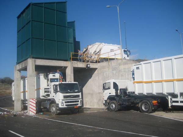 "Ρολόι" οι διαρροές Τατούλη για τα σκουπιδοεργοστάσια