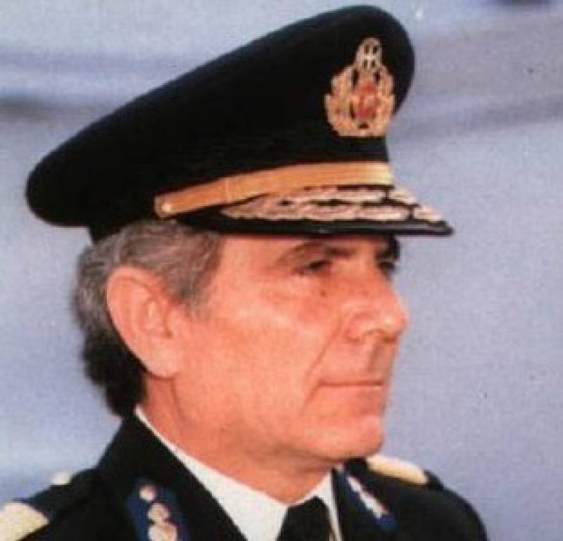 "Εφυγε" ο Μεσσήνιος επίτιμος Αρχηγός της Πυροσβεστικής Βασίλειος Αλάμαρας