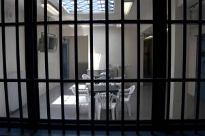 Δικηγόροι μετά το αλκοτέστ στα κρατητήρια