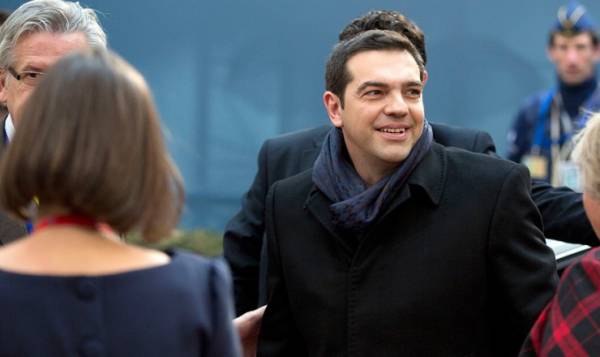 Bloomberg: Η στρατηγική θέση της Ελλάδας μπορεί να πιέσει τη Γερμανία