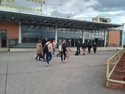 Πανηγύρια στη σκιά της Costa Navarino