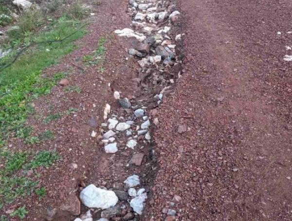 Διαμαρτυρία για αγροτικό δρόμο στην Ελληνοεκκλησιά