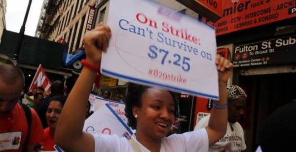 Οι Ρεπουμπλικάνοι καταψήφισαν την αύξηση του βασικού μισθού στις ΗΠΑ