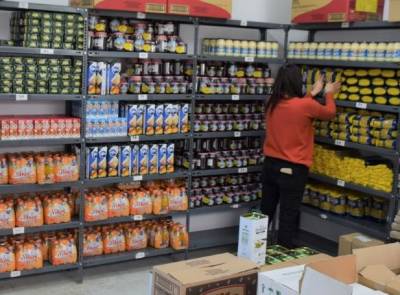 Δήμος Καλαμάτας: Διανομή τροφίμων από το κοινωνικό παντοπωλείο