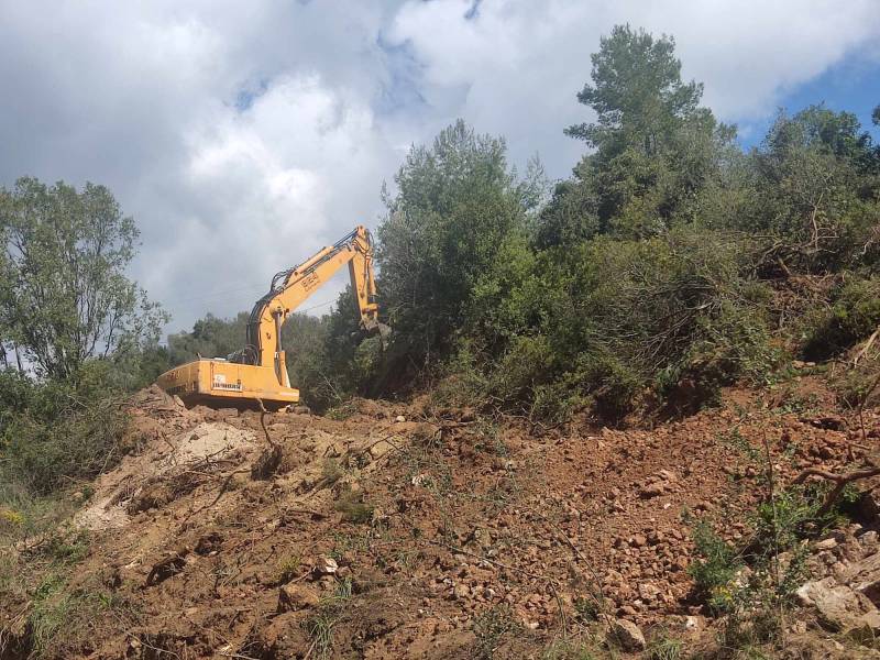 Ξεκίνησε η κατασκευή νέας δεξαμενής ύδρευσης - Εγκατάσταση εργολάβου στον Αη Γιάννη Καρβούνη