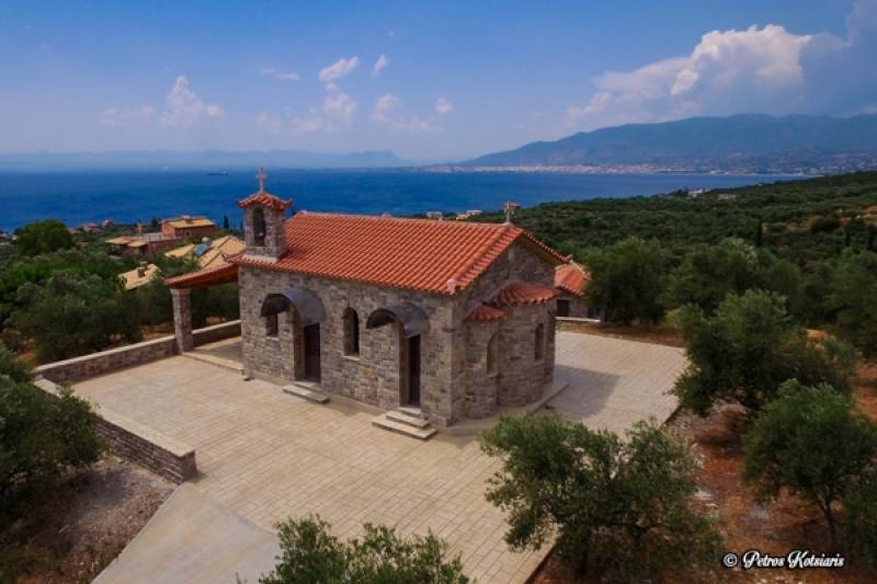 Εγκαίνια του ναού του Αγίου Παϊσίου στη Μικρή Μαντίνεια