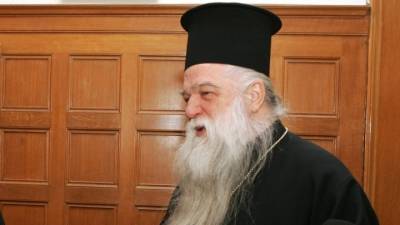Στο εδώλιο ο Αμβρόσιος για υποκίνηση μίσους κατά ομοφυλοφίλων