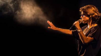 Συναυλία με την Monika - Την Τετάρτη στη Συλλογή Ενδυμασιών «Βικτωρία Γ. Καρέλια»