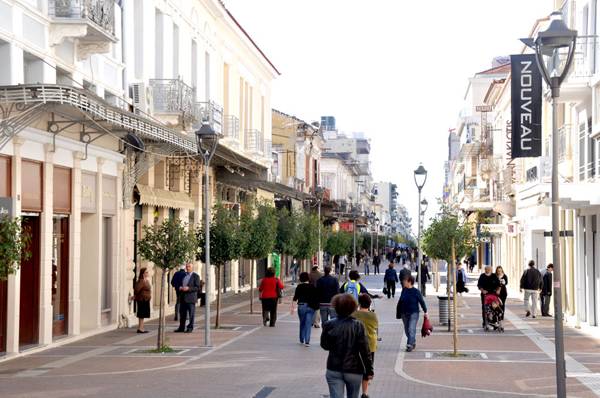 Η Περιφέρεια Πελοποννήσου για τη λειτουργία των καταστημάτων τις Κυριακές