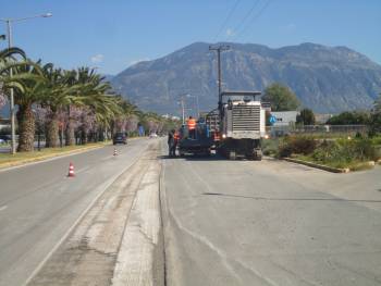 Ασφαλτόστρωση στη Νέα Είσοδο