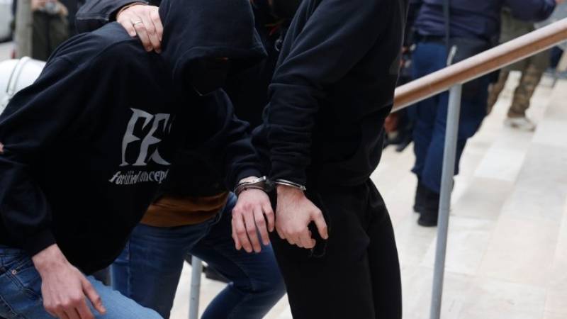 Ξεκινούν οι απολογίες των 8 συλληφθέντων για τη δολοφονία του 19χρονου Αλκη (βίντεο)